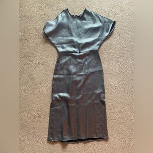 Sz. 4 H&M Metallic Dress